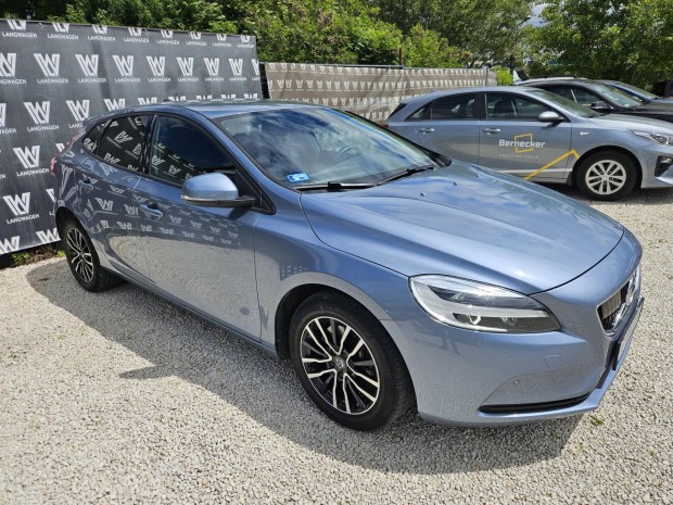 Volvo V40 1.5 [T3] Momentum Geartronic Magyaror...